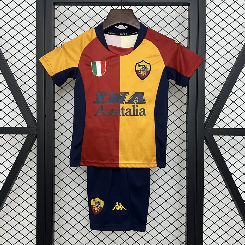 AS Roma Kids Home Shirt 2001/02 &mdash; front view