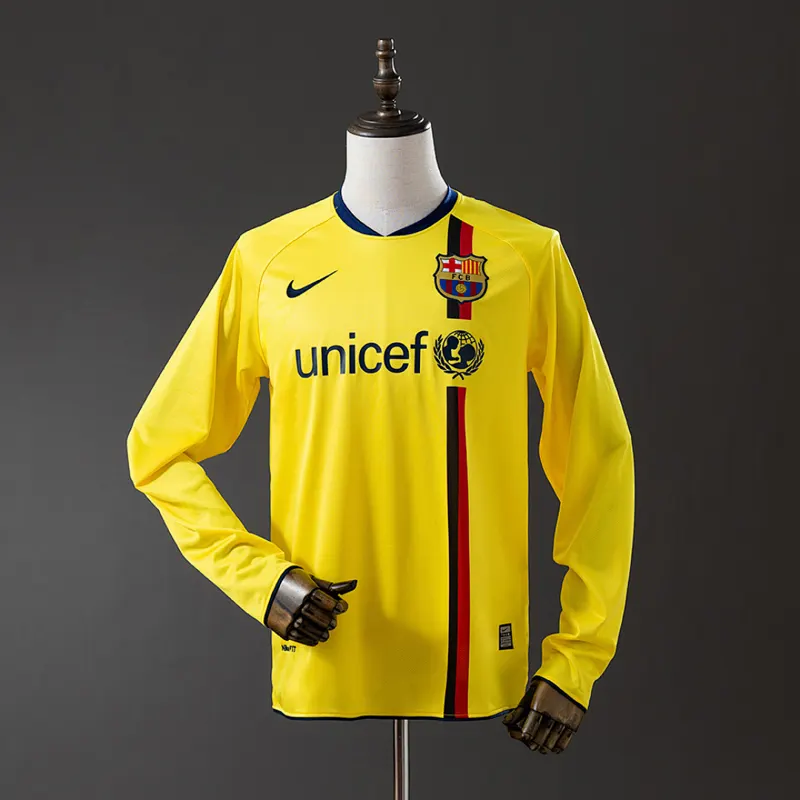 Barcelona Away Long Sleeve Shirt 2008 &mdash; front view