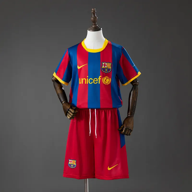 Barcelona Kit titular infantil 2010/11
