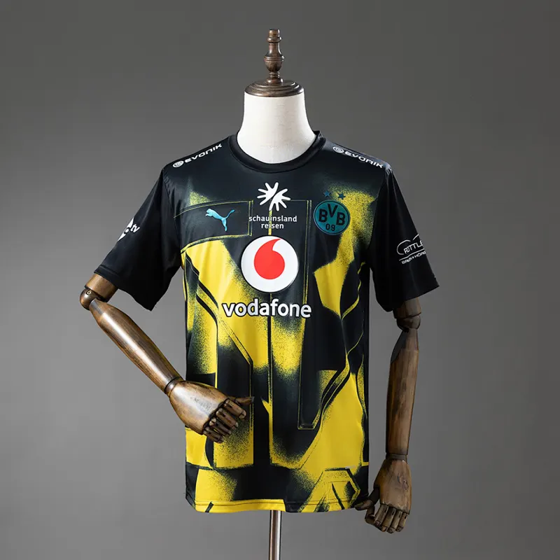 Borussia Dortmund Maglia 2025/26