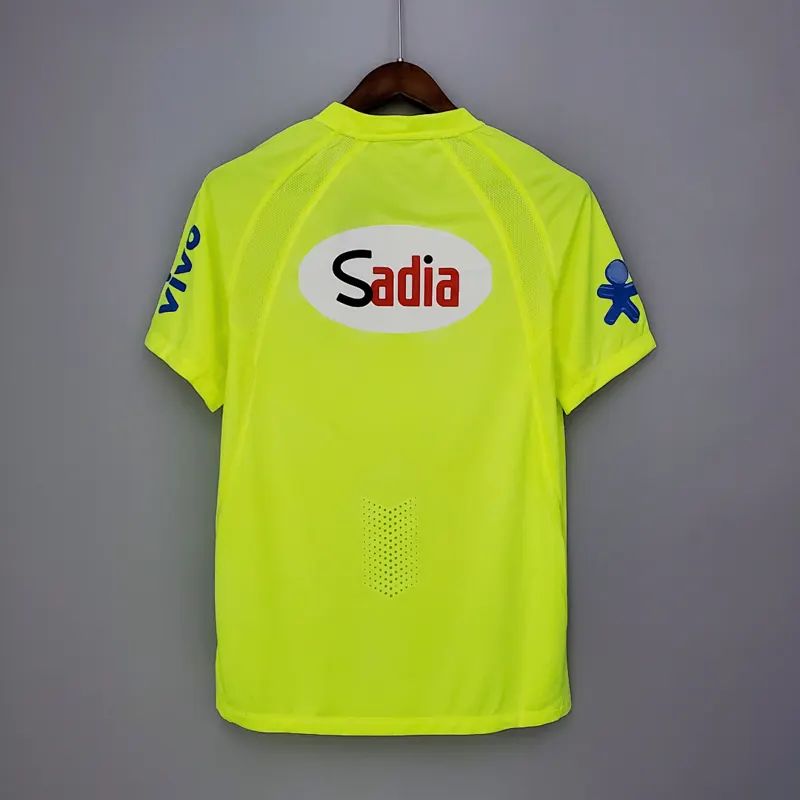 Brazil Training Shirt 2020/21 &mdash; back view
