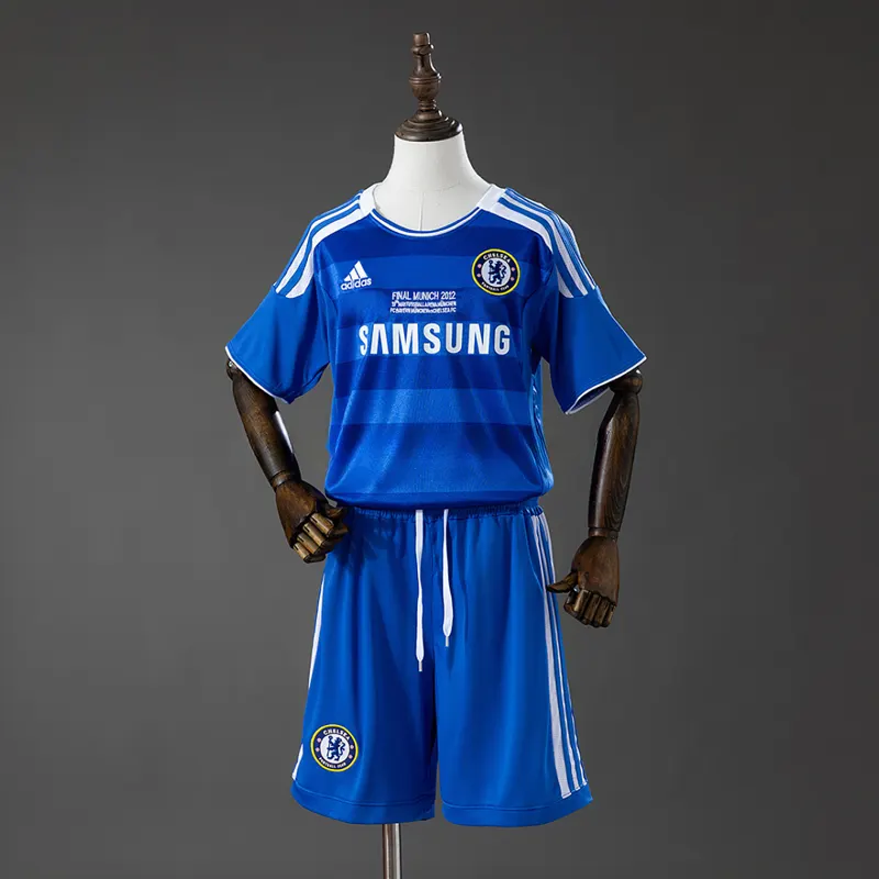 Chelsea Kinder Heim-Trikotset 2011/12