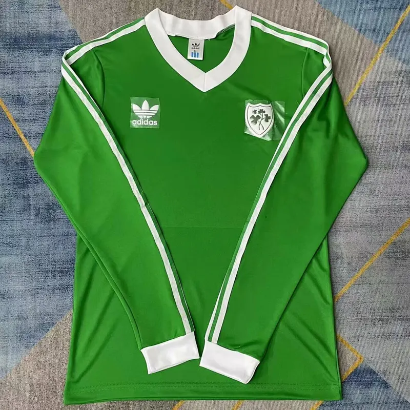 Ireland Home Long Sleeve Shirt 1986 &mdash; front view
