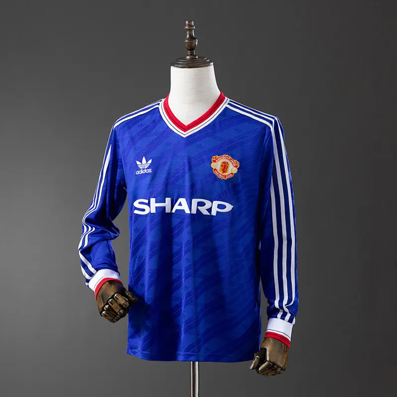 Manchester United Away Long Sleeve Shirt 1986 &mdash; front view