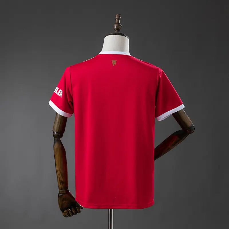 Manchester United Home Shirt 2021/22 &mdash; back view