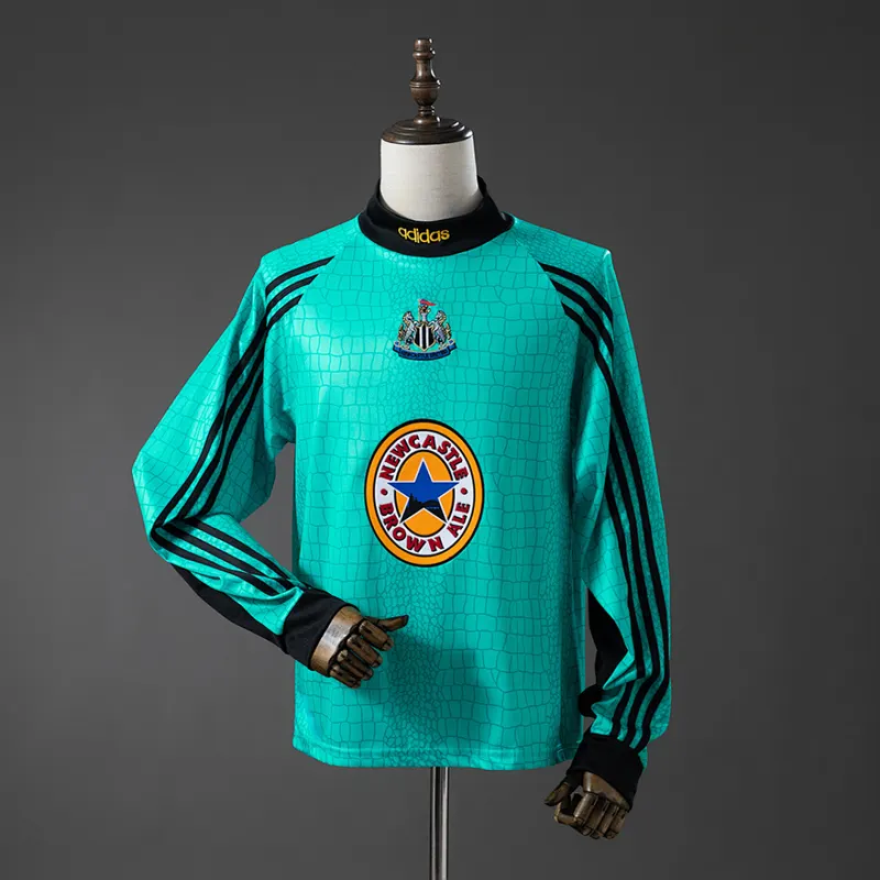Newcastle United Goalkeeper Long Sleeve Shirt 1997/98