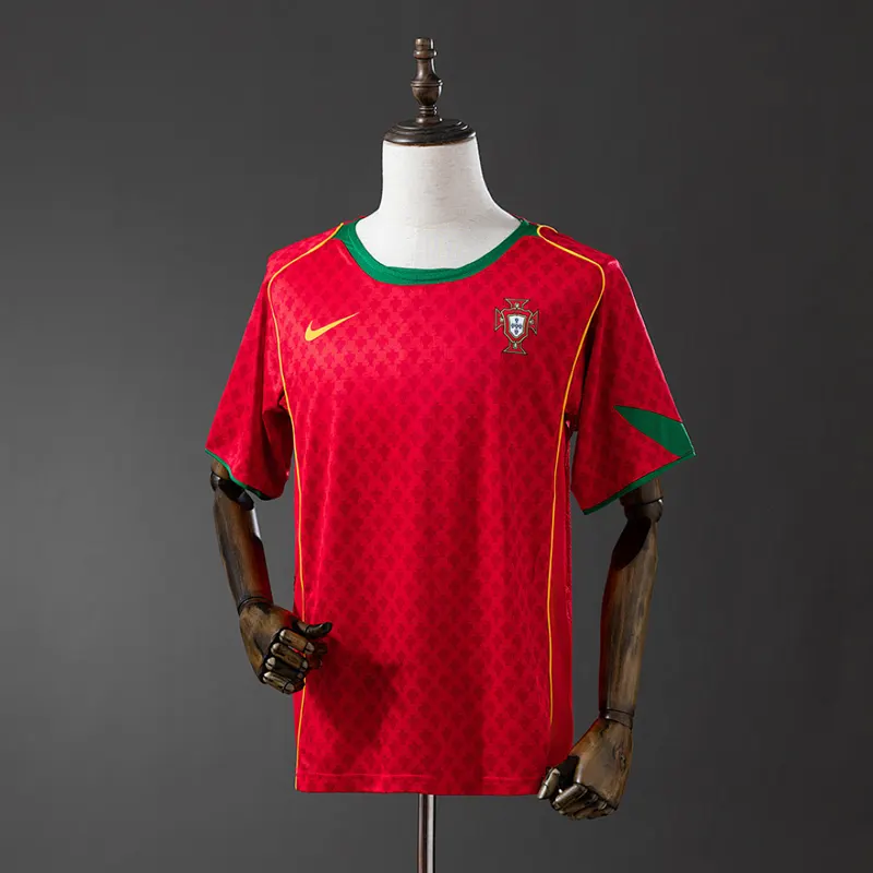 Portugal Maglia casa 2004