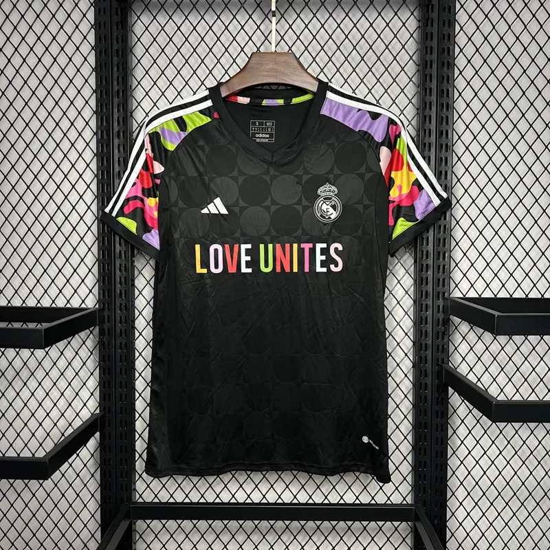 Real Madrid Trainingstrikot 2024