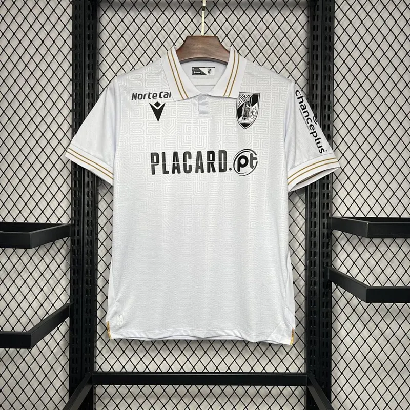 Vitoria Heimtrikot 2024