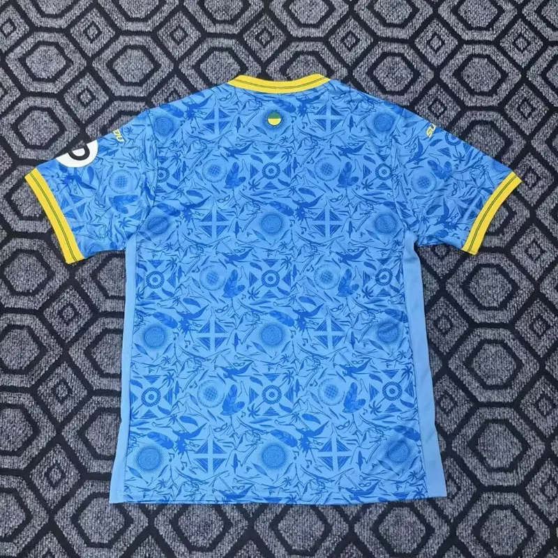 Wolverhampton Wanderers Third Shirt 2025/26 &mdash; back view